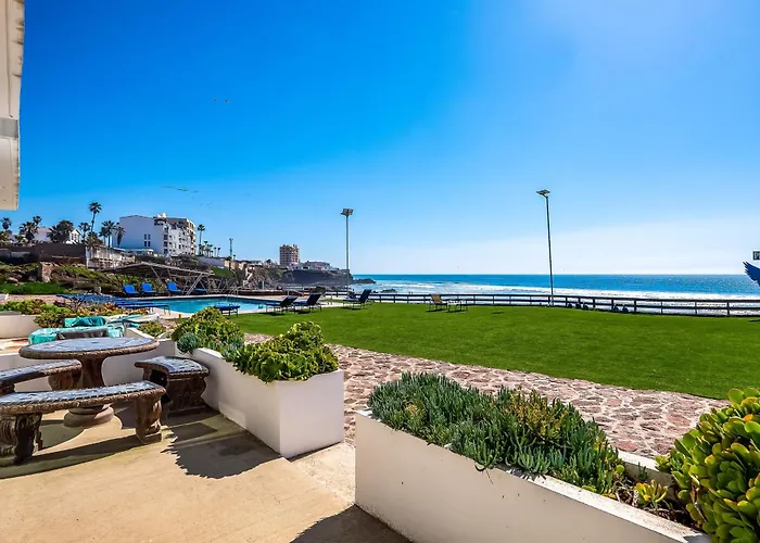 Serene Dog-Friendly Villa With Impressive Views, Outdoor Pool, Private Patio, Ac